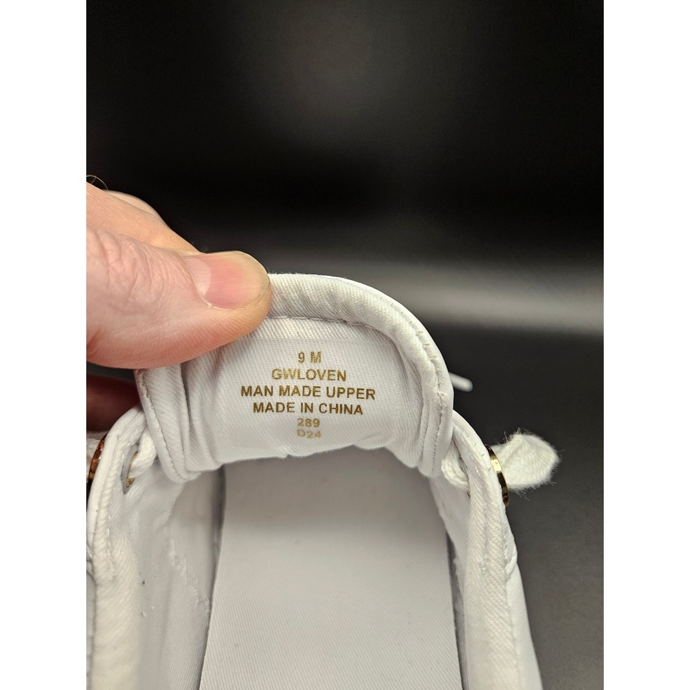Guess Womens White Quilted Gold Accent Low Top Fashion Sneakers Size 9M - Picture 8 of 14